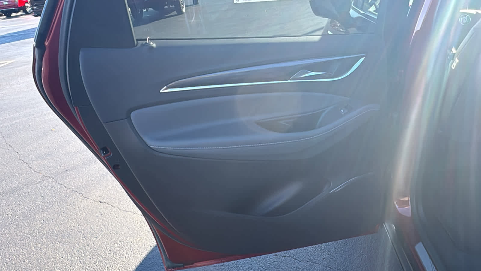 Used 2022 Buick Enclave Premium w/ Surround and Sites Package image 26