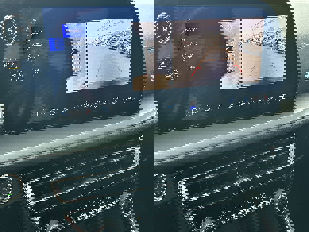 New 2025 Chevrolet Traverse LT w/ Enhanced Driving Package image 15