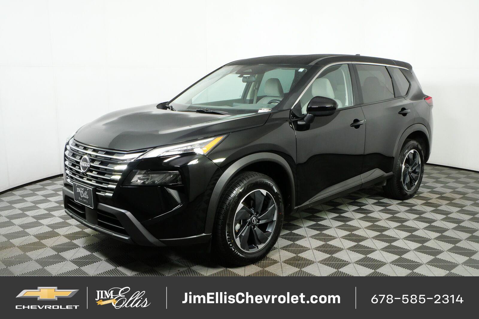 Used 2025 Nissan Rogue SV AWD/4WD image 24