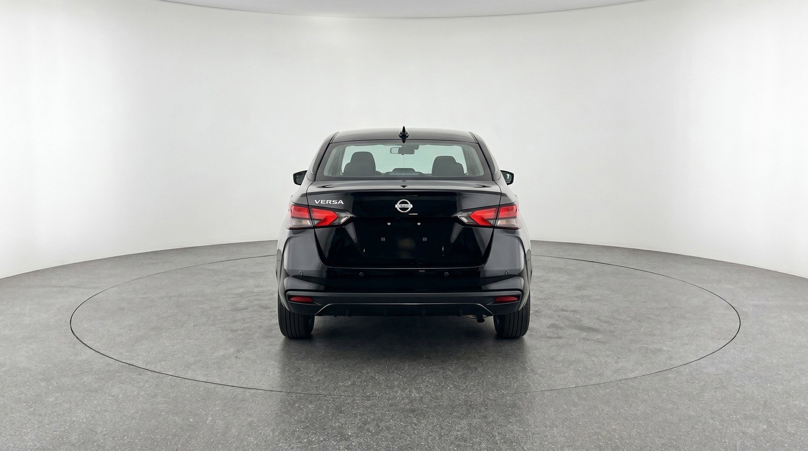 Used 2025 Nissan Versa SV FWD image 7