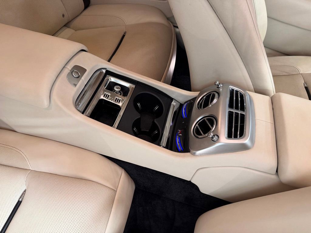 Used 2019 Rolls-Royce Wraith image 39