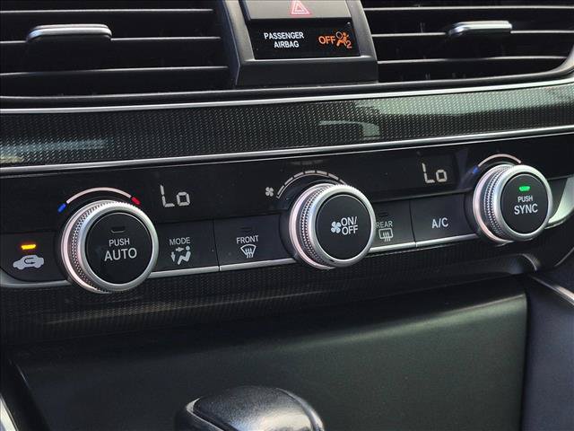 Used 2018 Honda Accord Sport image 9