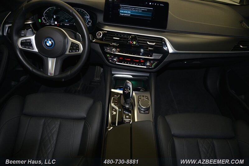 Used 2023 BMW 530e w/ M Sport Package image 26
