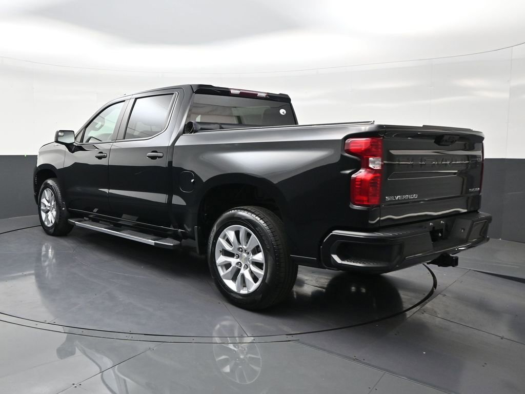 Used 2023 Chevrolet Silverado 1500 Custom RWD image 3