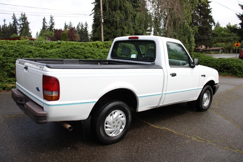 Used 1995 Ford Ranger XL RWD image 3