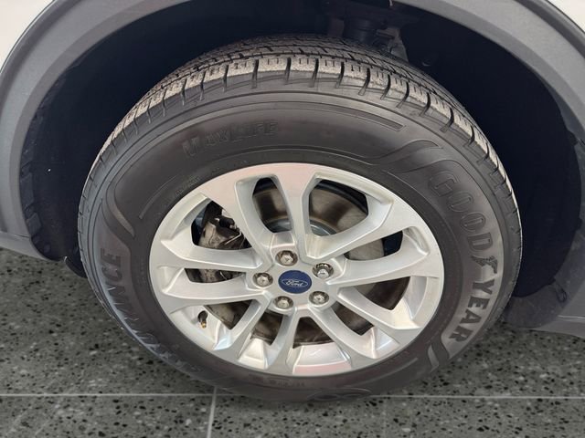 Used 2022 Ford Escape SE w/ Convenience Package image 24