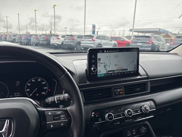 Used 2023 Honda Pilot Touring image 14