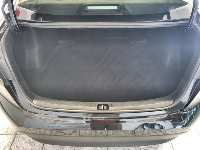 Used 2024 Toyota Corolla LE FWD image 23