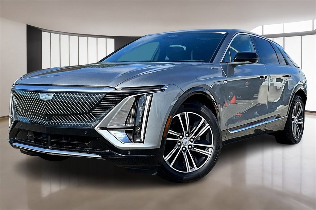 New 2025 Cadillac Lyriq Luxury