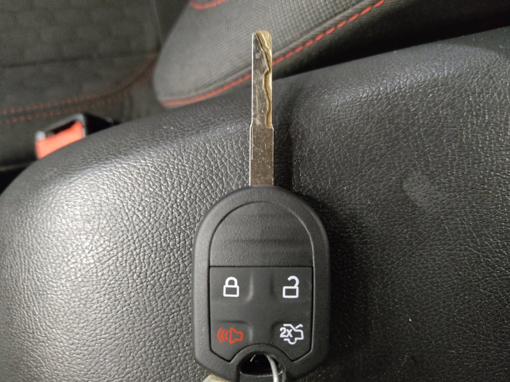 Used 2015 Ford Fiesta SE w/ Equipment Group 201A FWD image 32