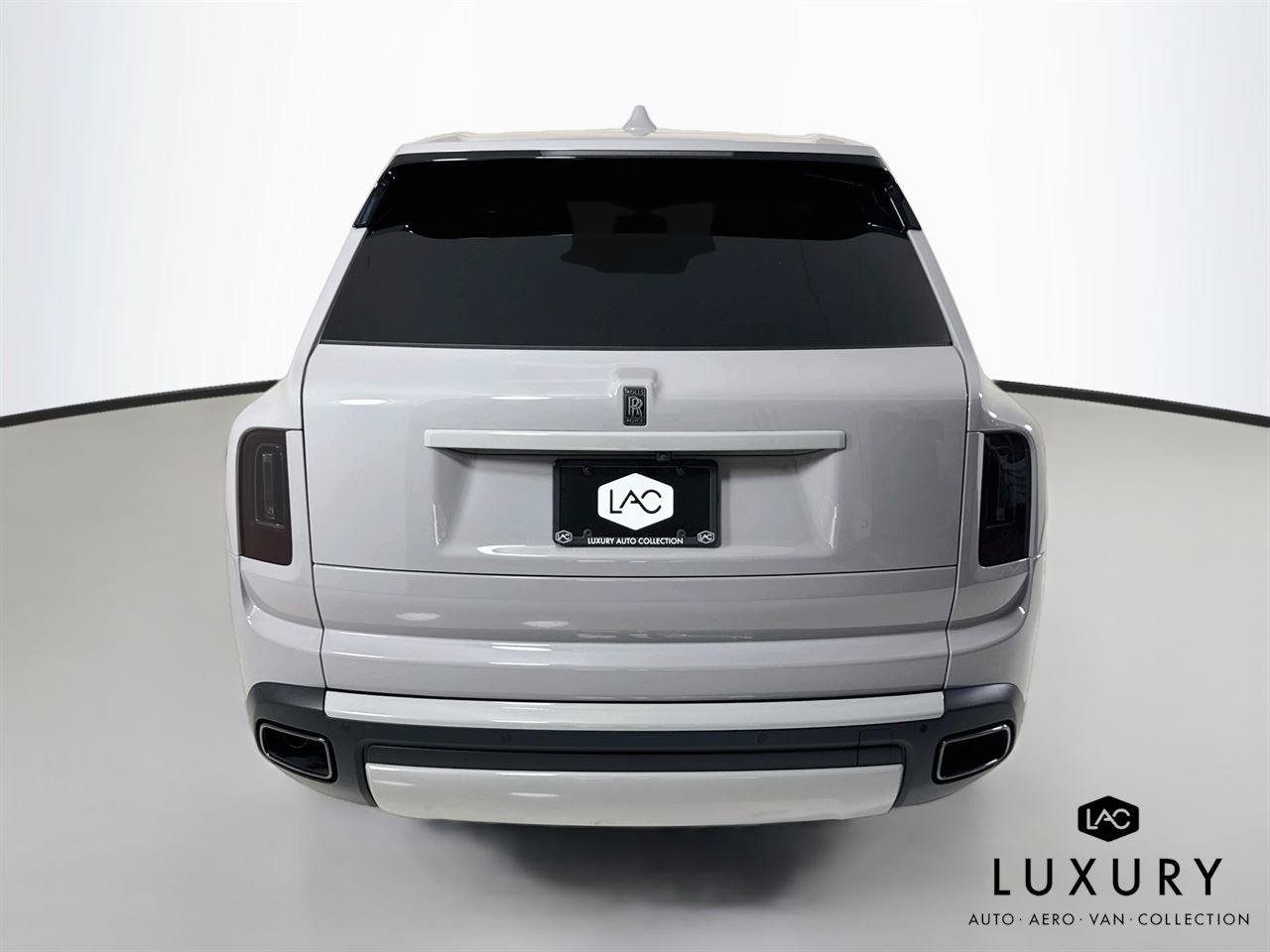Used 2024 Rolls-Royce Cullinan Black Badge w/ Leather Finishing Pack AWD/4WD image 7
