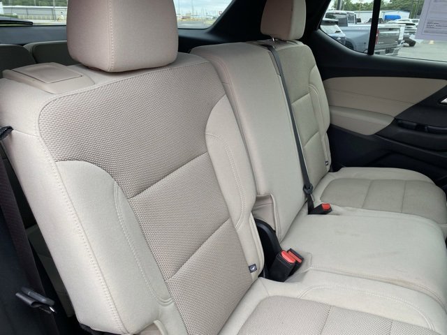 Used 2022 Chevrolet Traverse LS image 14