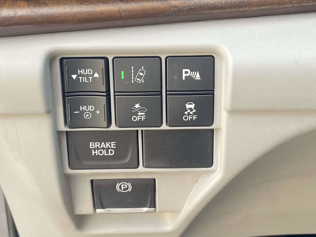 Used 2019 Acura RDX w/ Advance Package AWD/4WD image 30