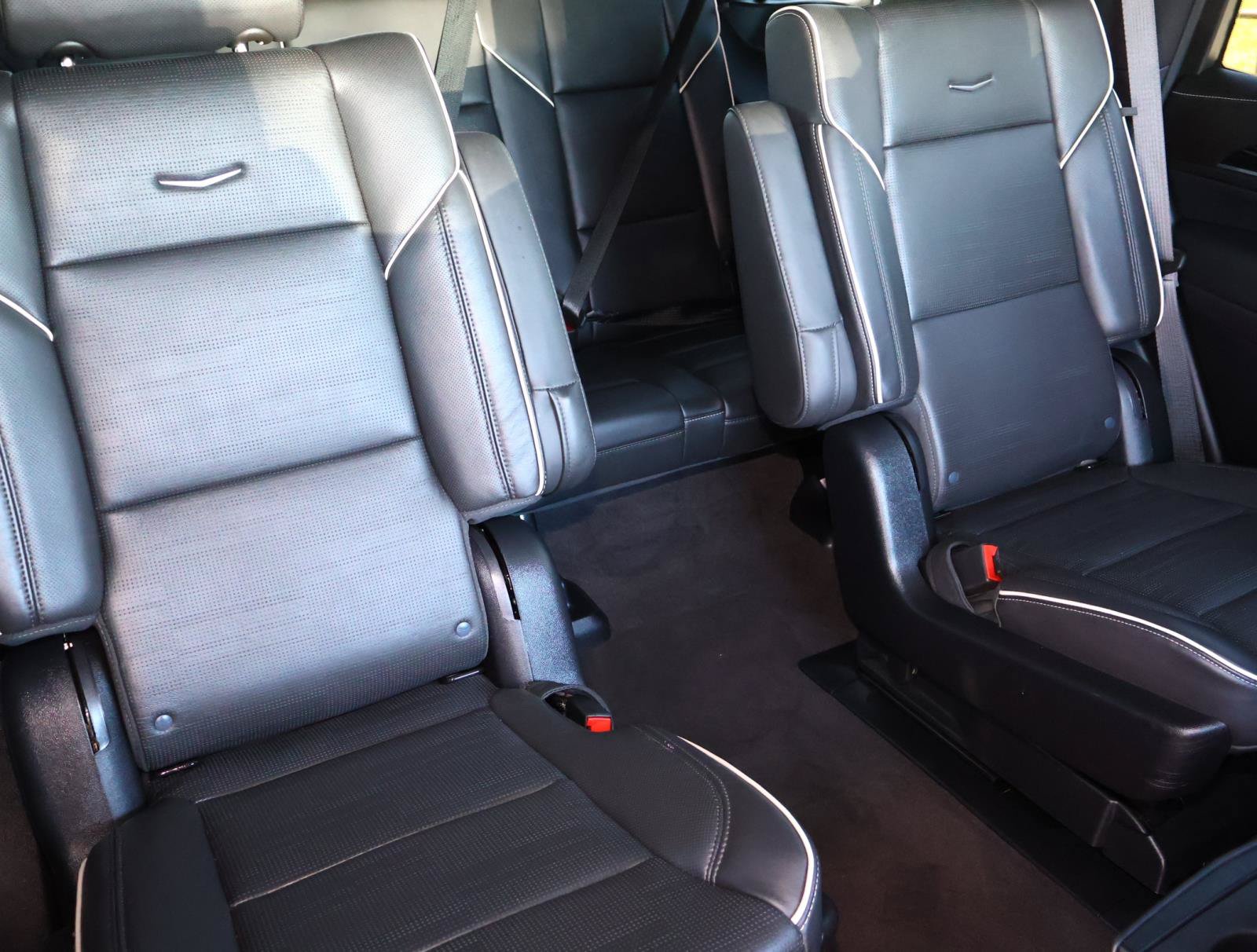Used 2024 Cadillac Escalade Sport w/ LPO, ONYX Package AWD/4WD image 27