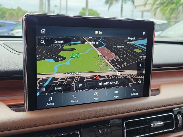Used 2024 Lincoln Aviator Reserve w/ Jet Package RWD image 25