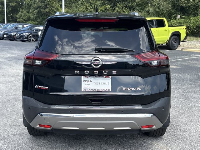 Certified 2021 Nissan Rogue Platinum FWD image 23