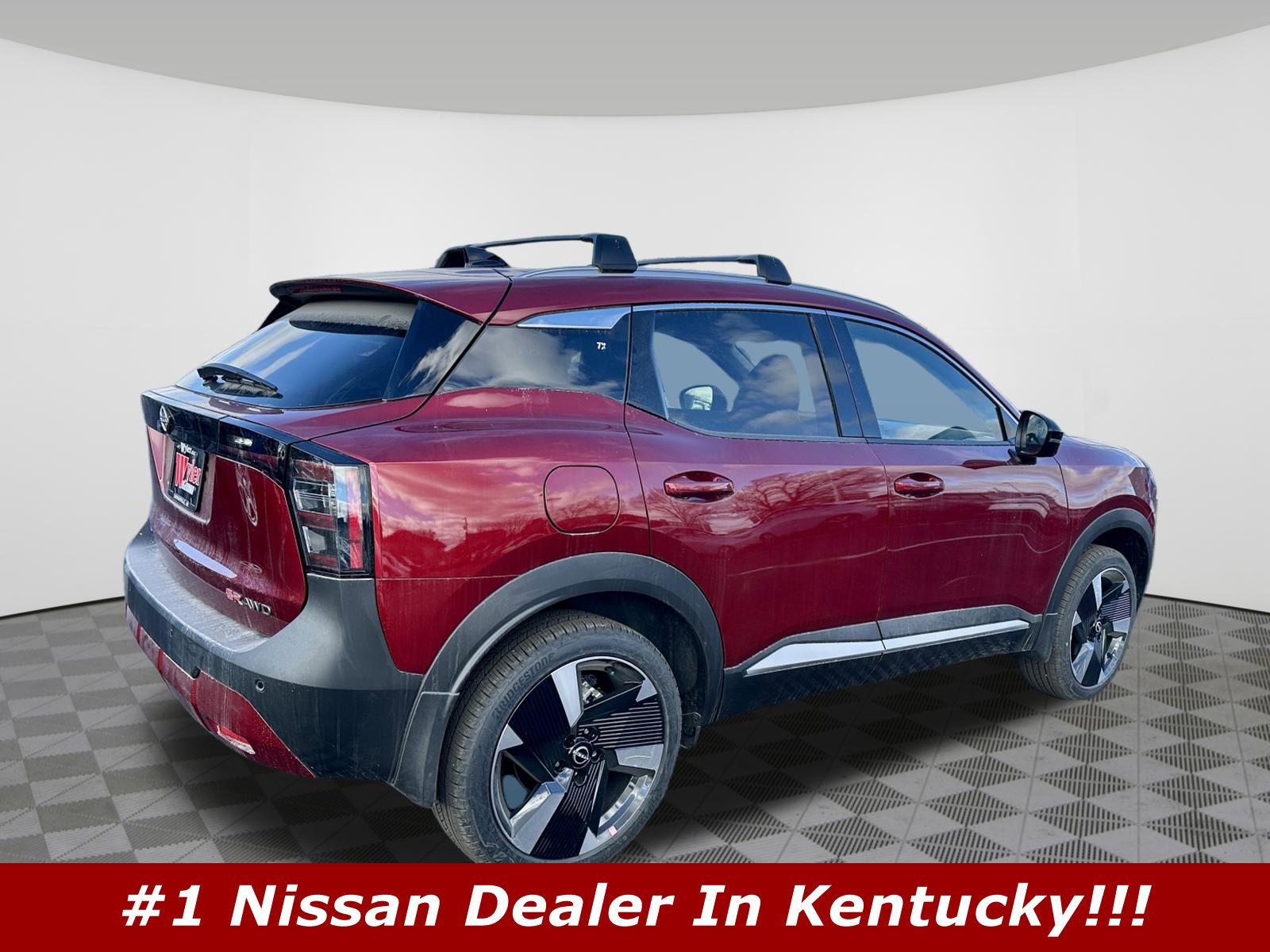 New 2026 Nissan Kicks SR w/ Cold Weather Package image 3