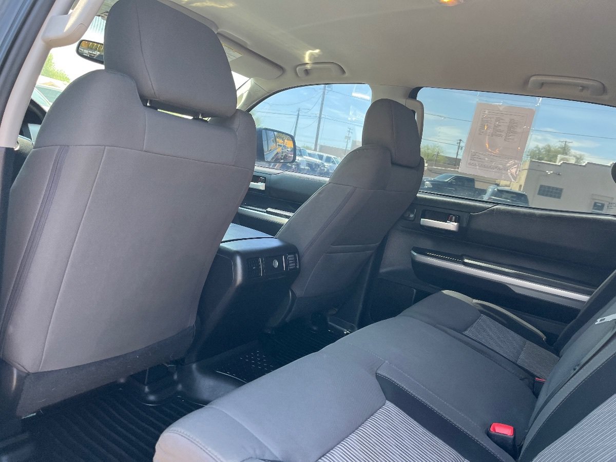 Used 2014 Toyota Tundra SR5 w/ SR5 Upgrade Package AWD/4WD image 29