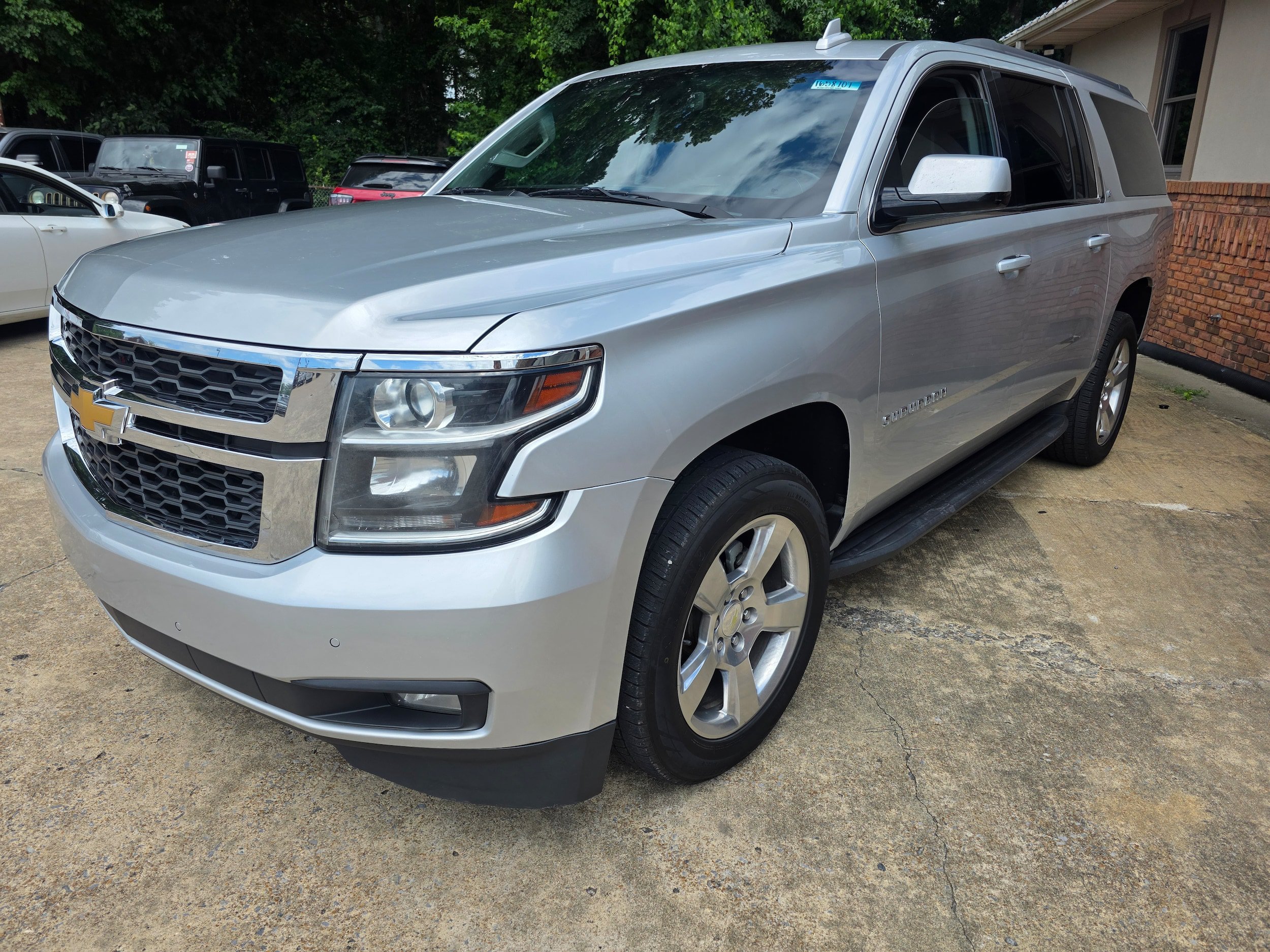 Used 2018 Chevrolet Suburban LT