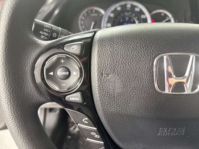 Used 2016 Honda Accord EX image 12