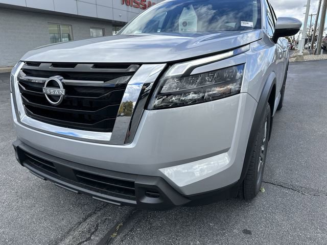 New 2025 Nissan Pathfinder SV image 35