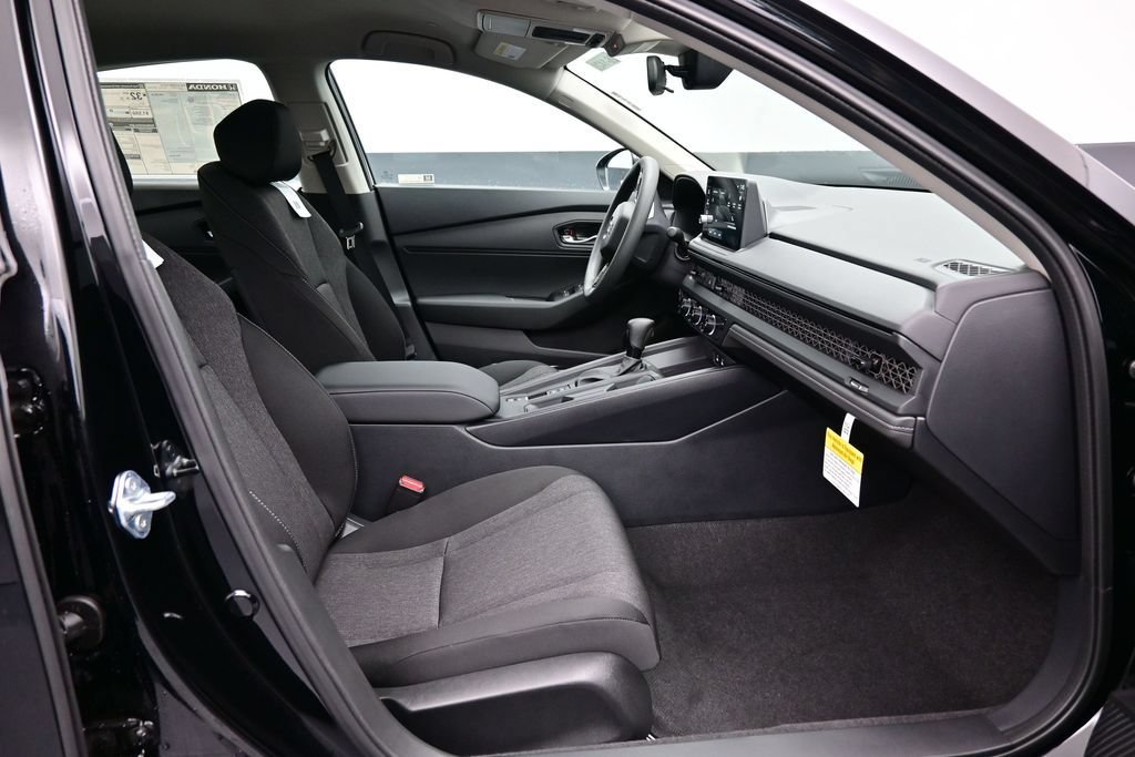 New 2026 Honda Accord LX image 32
