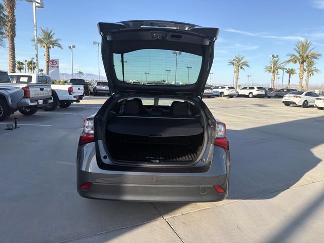 Certified 2019 Toyota Prius LE FWD image 29
