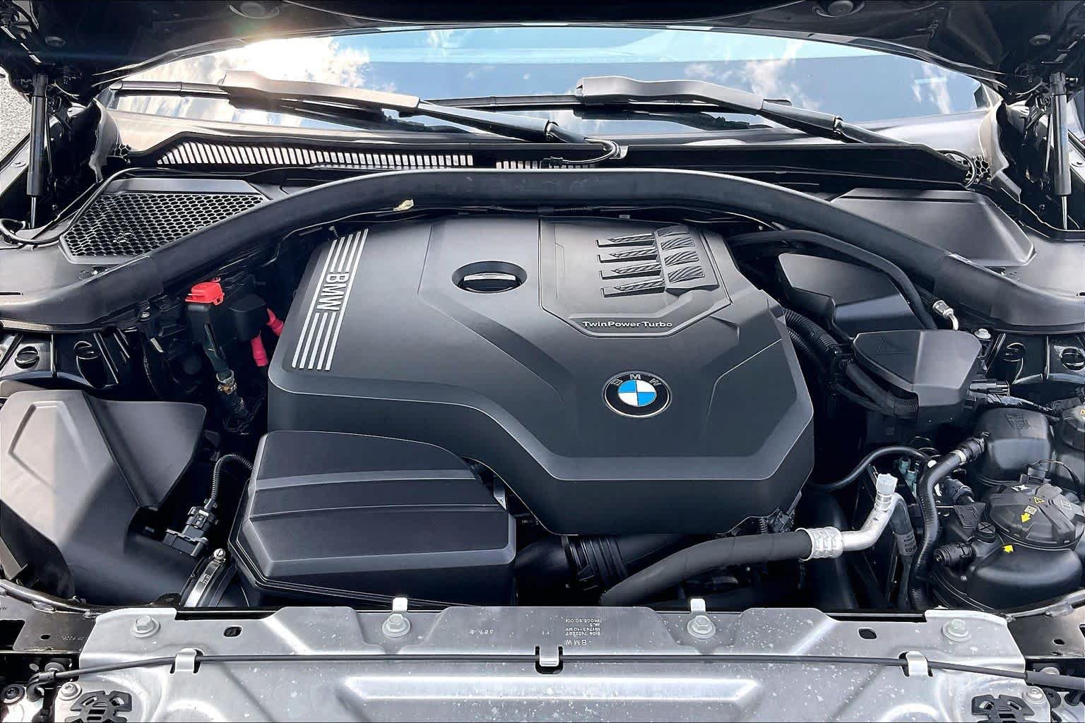 Used 2023 BMW 330i xDrive Sedan w/ M Sport Package AWD/4WD image 33