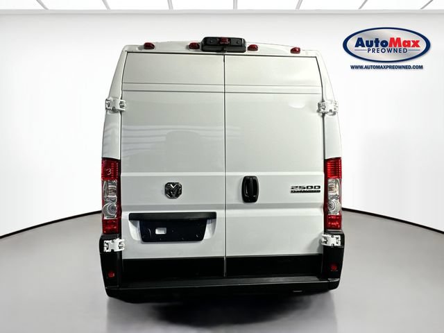 Used 2026 RAM ProMaster 2500 w/ Convenience Group FWD image 7