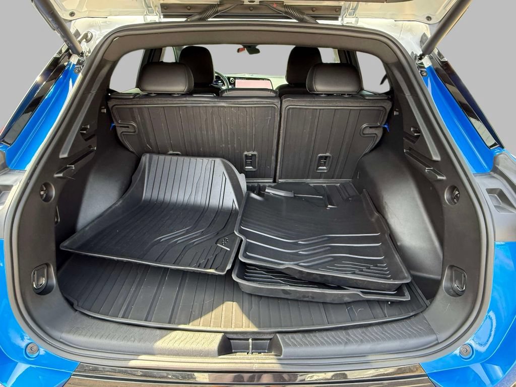 Used 2024 Chevrolet Equinox EV LT AWD/4WD image 17