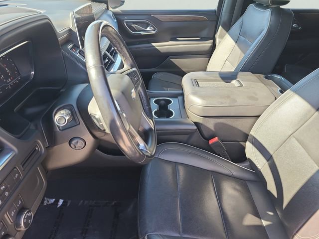 Used 2022 Chevrolet Suburban Premier image 24
