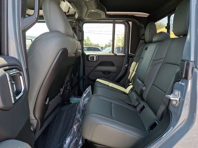 New 2026 Jeep Gladiator Mojave AWD/4WD image 7