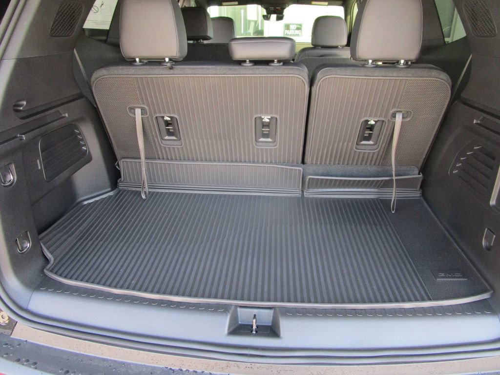 New 2027 GMC Acadia Elevation w/ Black Edition FWD image 12