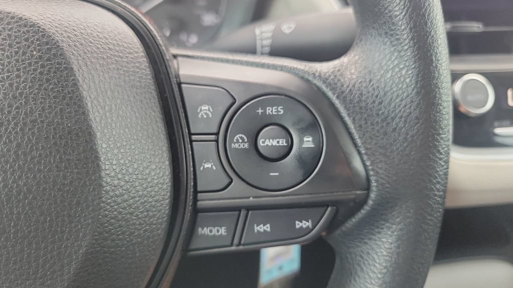 Certified 2023 Toyota Corolla LE FWD image 20
