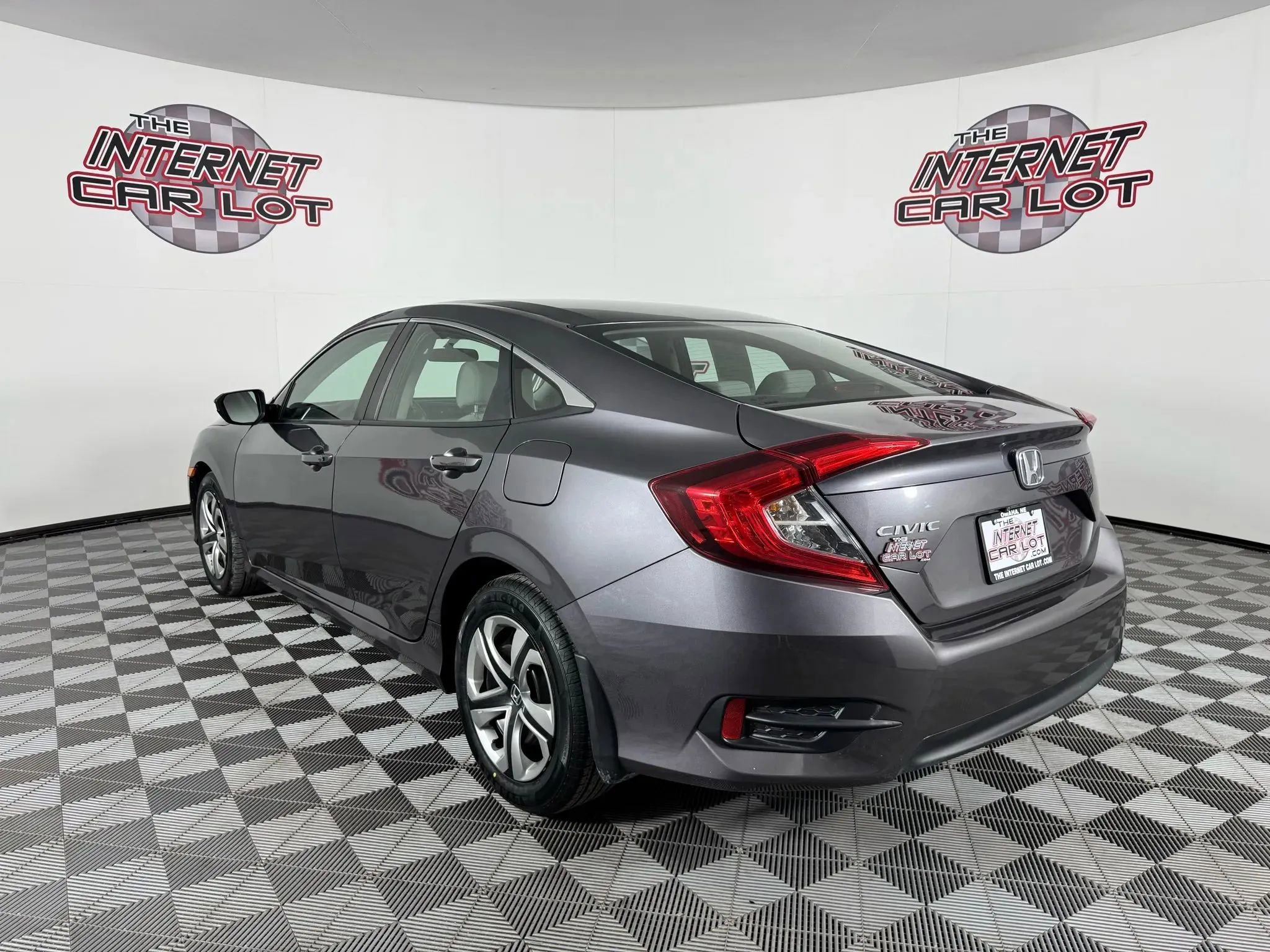 Used 2018 Honda Civic LX image 5