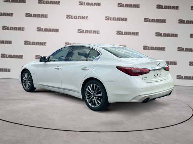 Used 2018 INFINITI Q50 Luxe w/ Essential Package (3.0T Luxe) AWD/4WD image 3