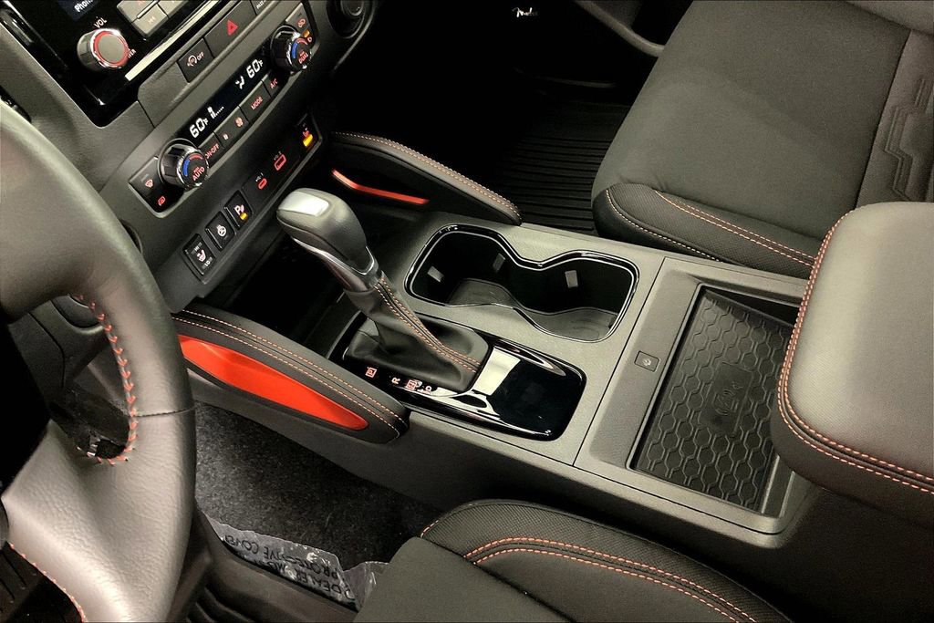 Used 2024 Nissan Frontier Pro-X w/ Pro Convenience Package image 19