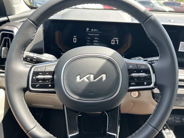 Used 2025 Kia Sorento S w/ Panoramic Sunroof Package FWD image 31