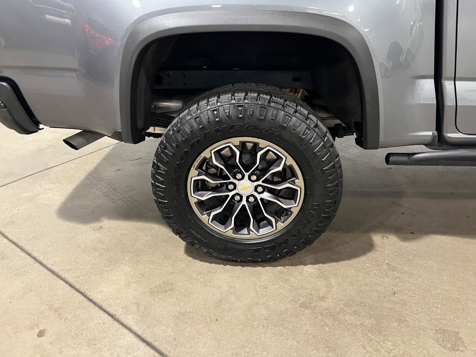 Used 2020 Chevrolet Colorado ZR2 AWD/4WD image 40