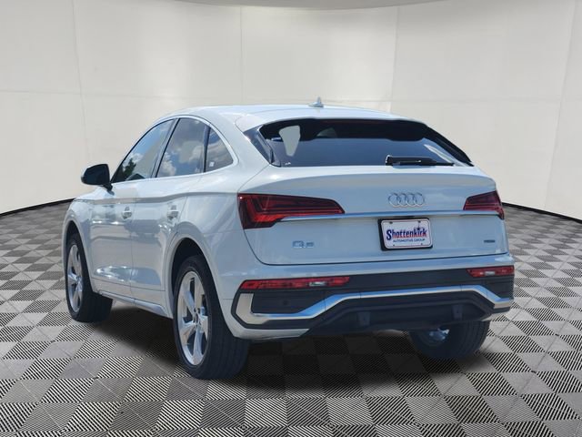 Used 2021 Audi Q5 2.0T Premium Plus w/ Premium Plus Package image 3