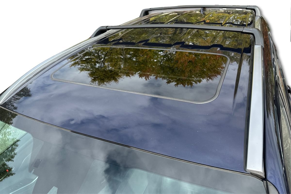 Used 2021 Toyota Highlander XLE image 11