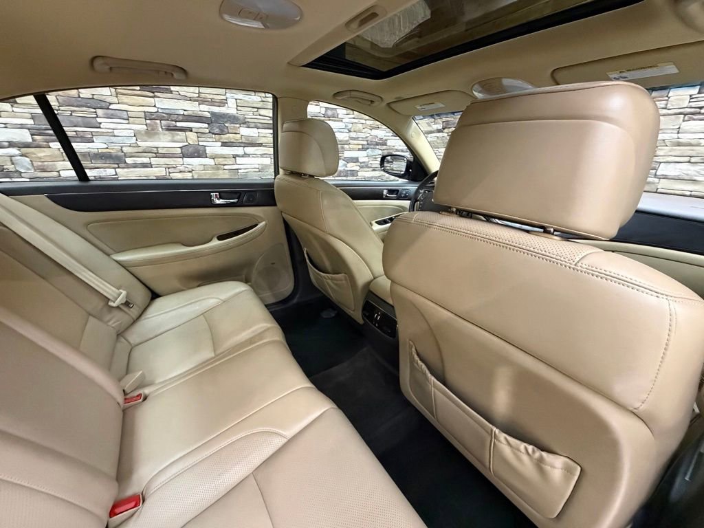 Used 2011 Hyundai Genesis 3.8 w/ Premium Navigation Pkg 3 RWD image 30