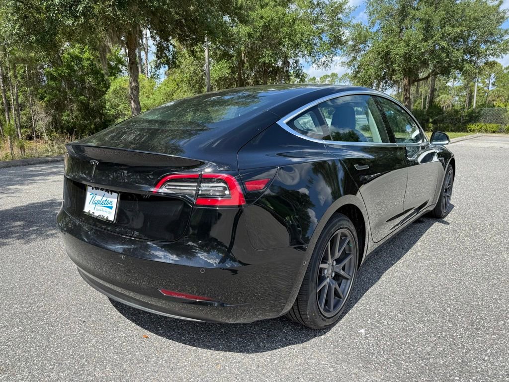 Used 2018 Tesla Model 3 Long Range RWD image 9