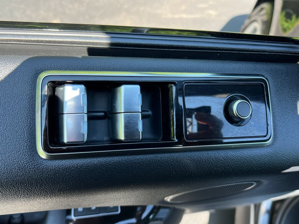 Used 2018 Land Rover Range Rover Sport HSE AWD/4WD image 11