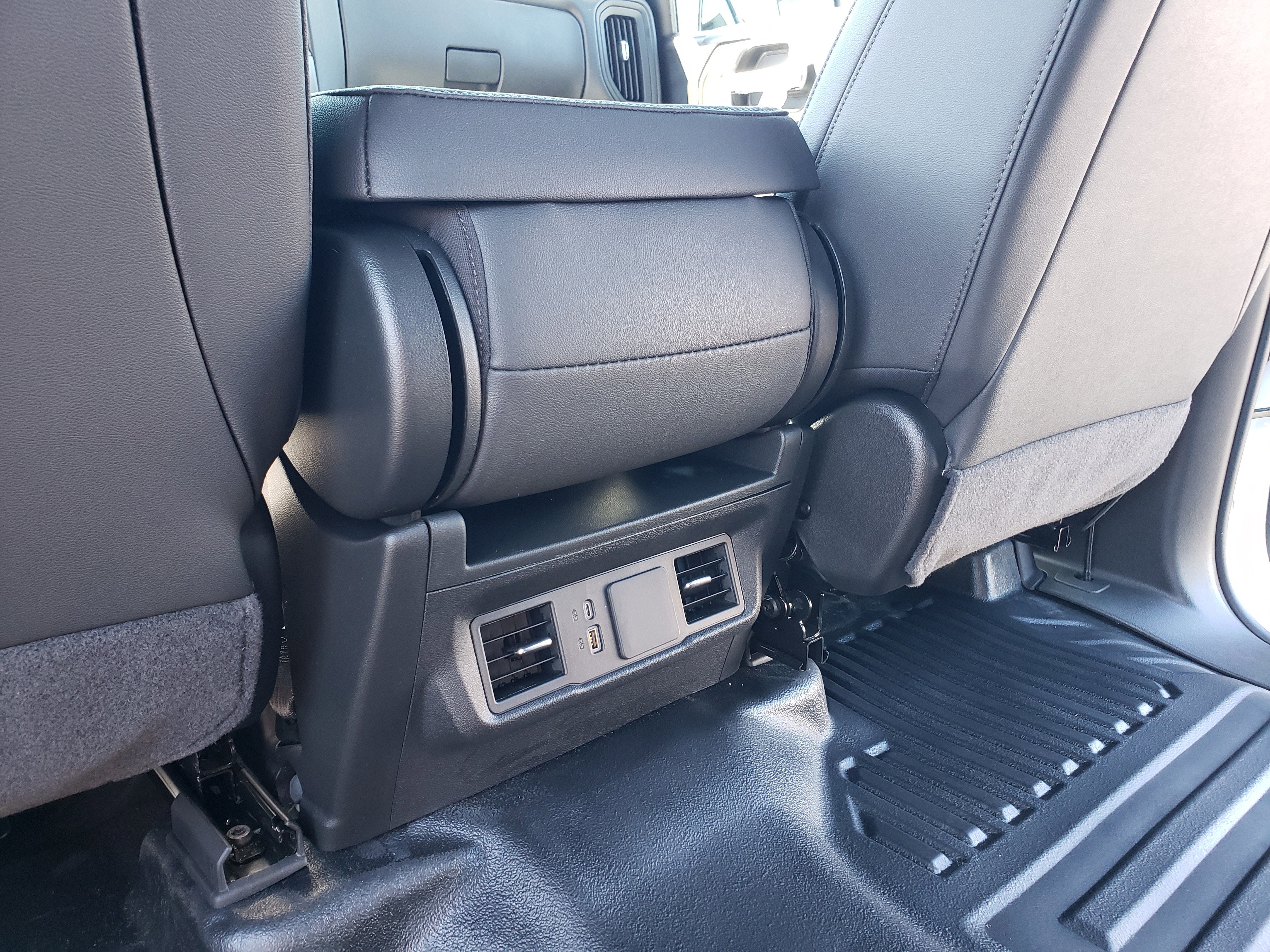 New 2026 Chevrolet Silverado 1500 W/T w/ WT Value Package image 32