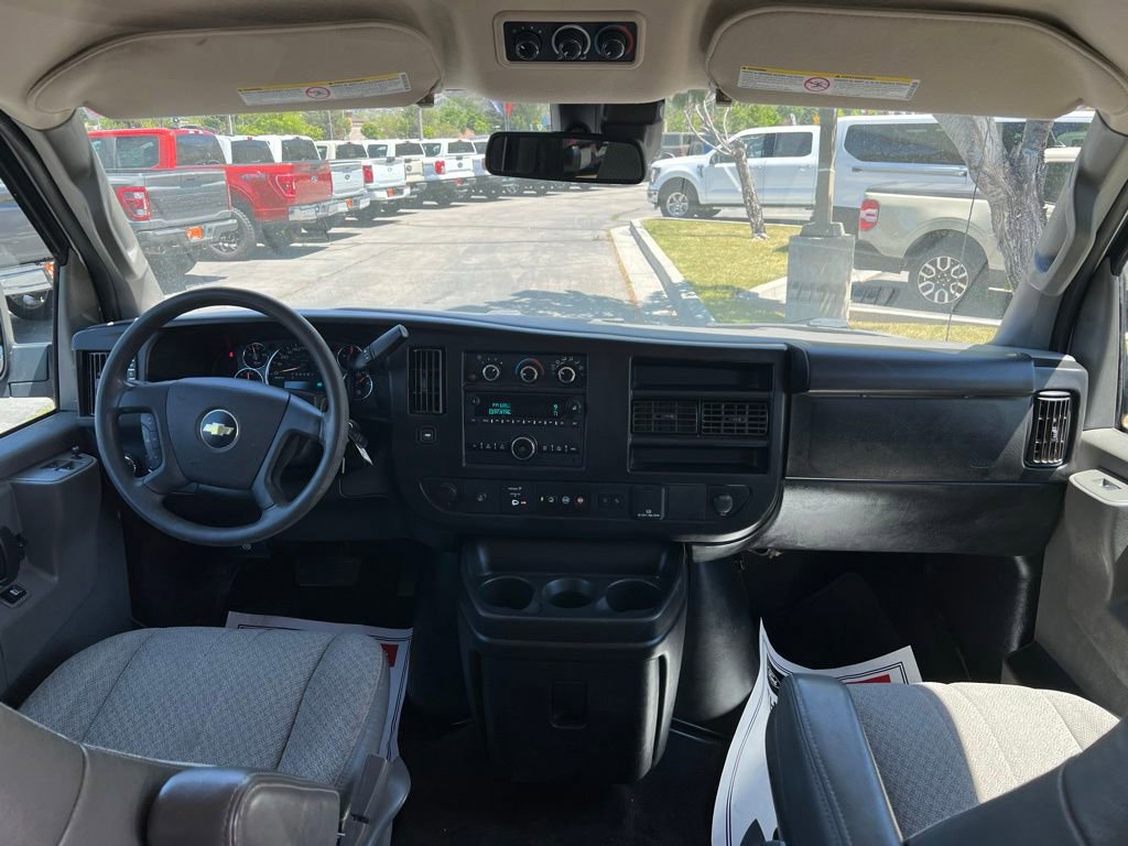 Used 2020 Chevrolet Express 3500 LT w/ LT Preferred Equipment Group RWD image 25