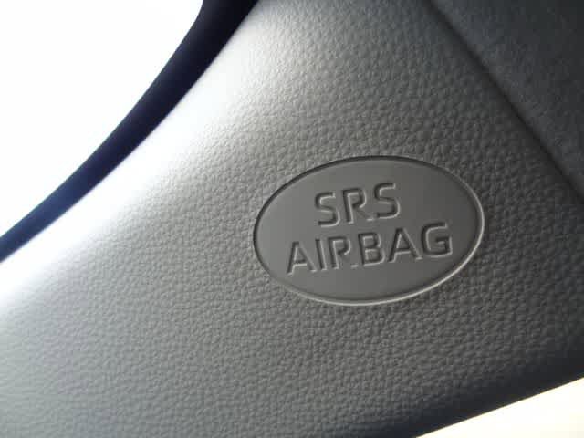 Used 2025 Toyota Corolla LE FWD image 28