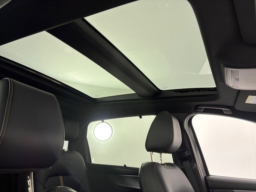 Used 2025 MAZDA CX-90 Plug-In Hybrid w/ Premium Plus image 7