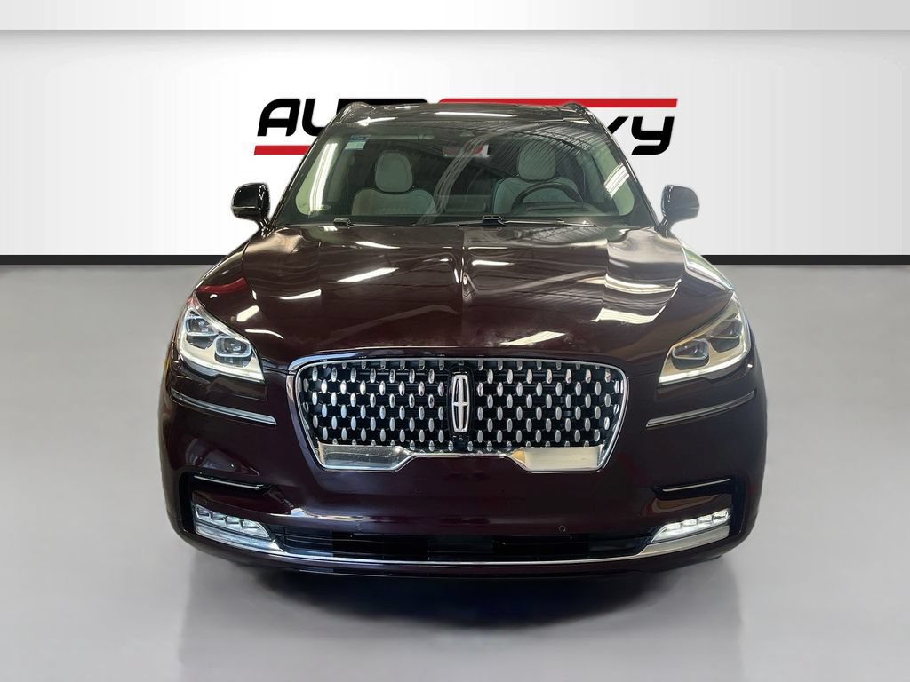 Used 2023 Lincoln Aviator Black Label AWD/4WD image 2