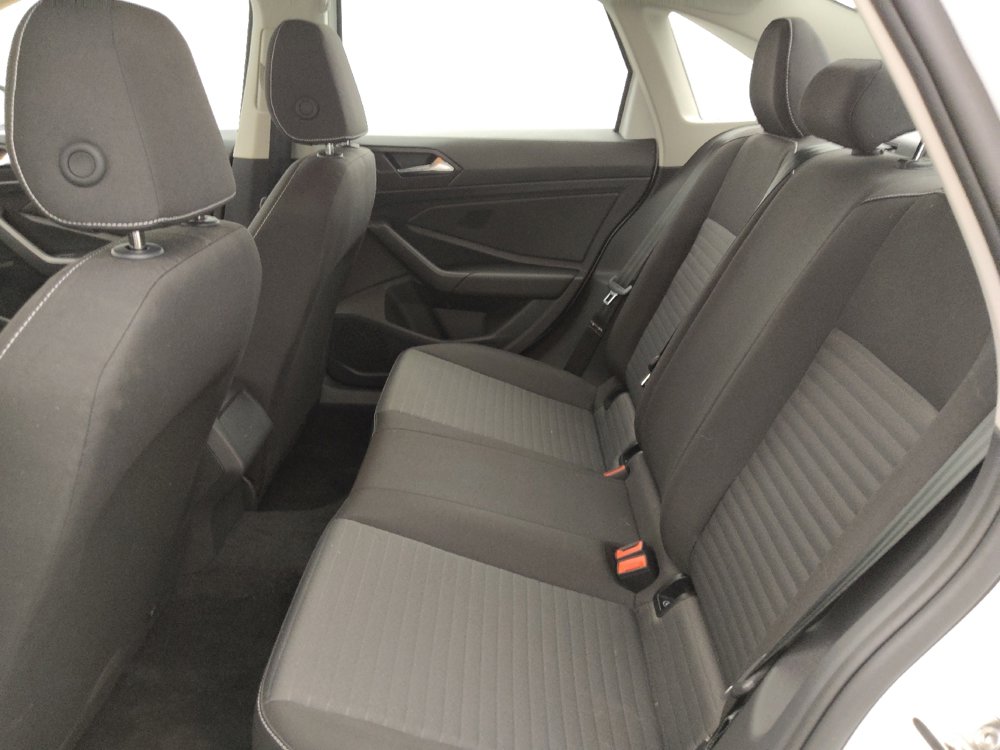 Used 2025 Volkswagen Jetta S image 18